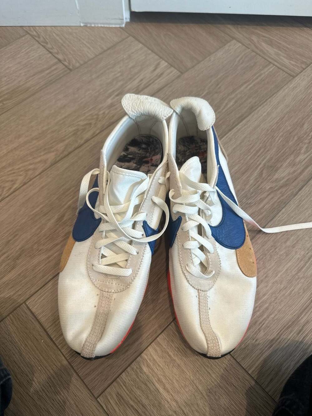 Nike Moon Racer QS Sail Gym Blue Solar Red BV7779-100